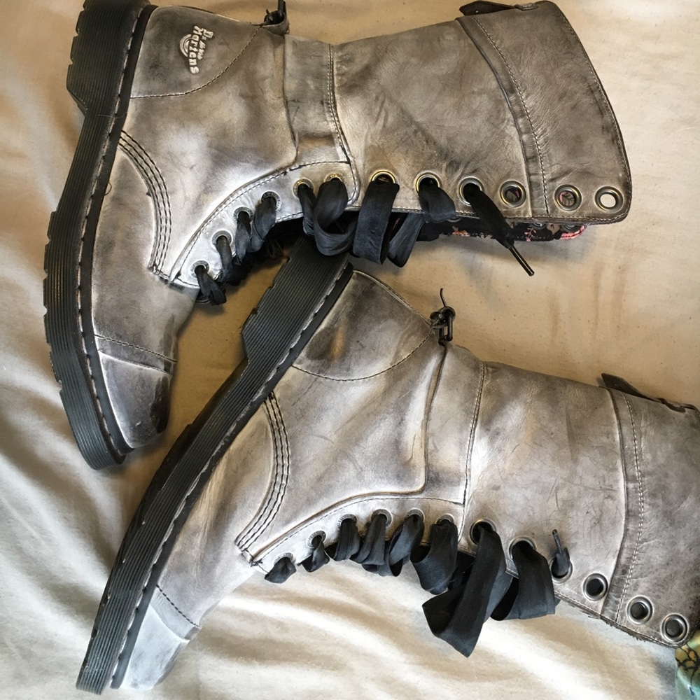 Dr Martens Triumph 1914 GRAY sz 10