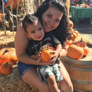 Meet your Posher, Kassandra