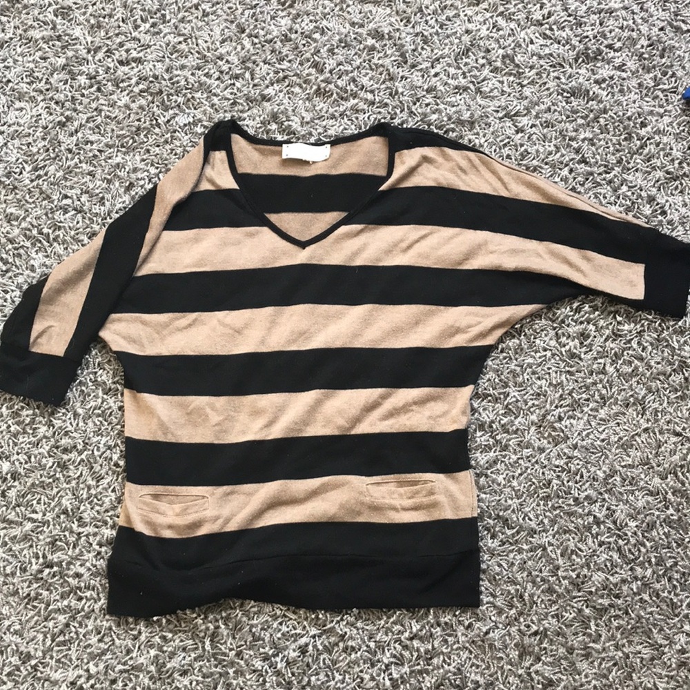 Striped Francesca’s 3/4 sleeved sweater
