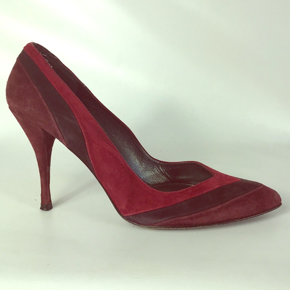 🎅🏽SALE Stuart Weitzman heels size 8.5 M