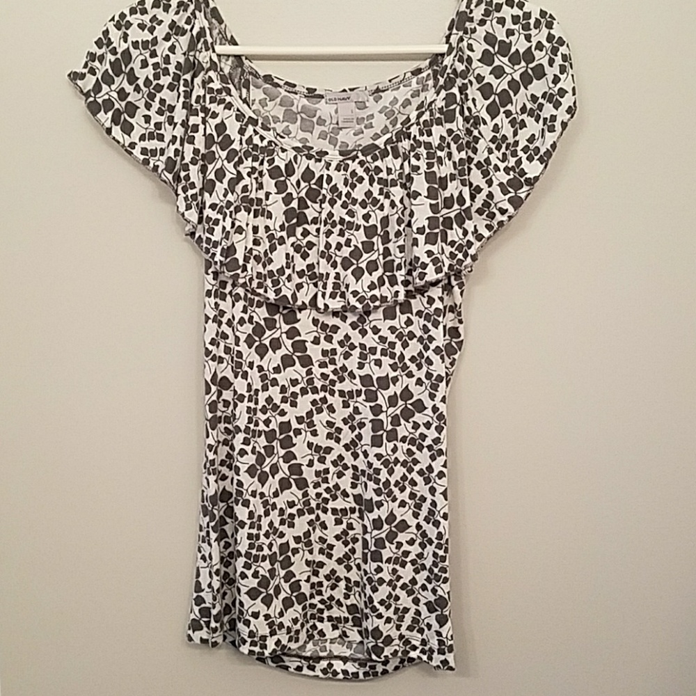 Old Navy Floral Patterned Ruffled Top