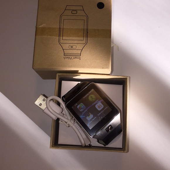 Smart Watch - Picture 3 of 3