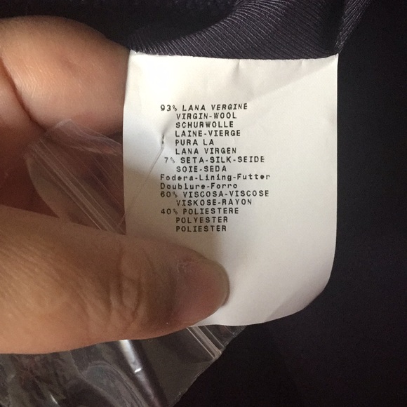 Armani Collezioni Fringe Trim Blazer (size 14) - Picture 8 of 8