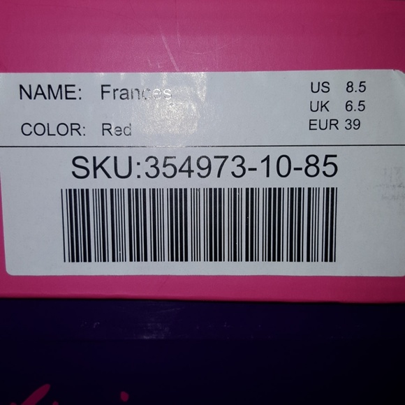 JustFab Red Pumps - Picture 3 of 3