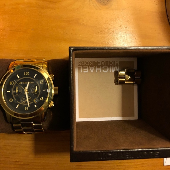 New Michael Kors Gold tone watch