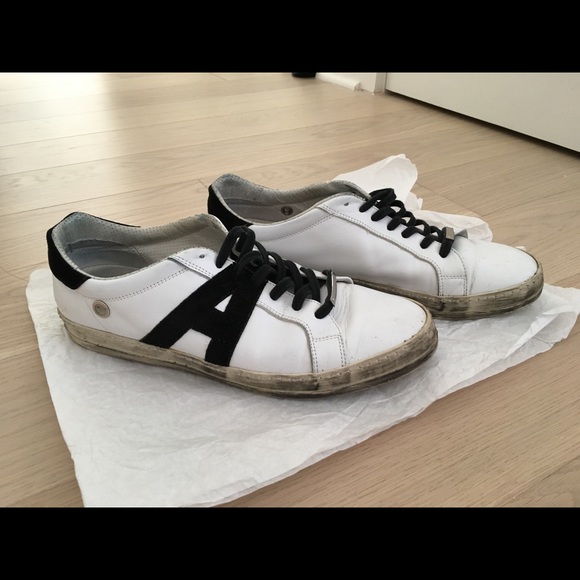 MENS Alessandro Dell’Acqua Leather Logo Sneakers - Picture 2 of 5