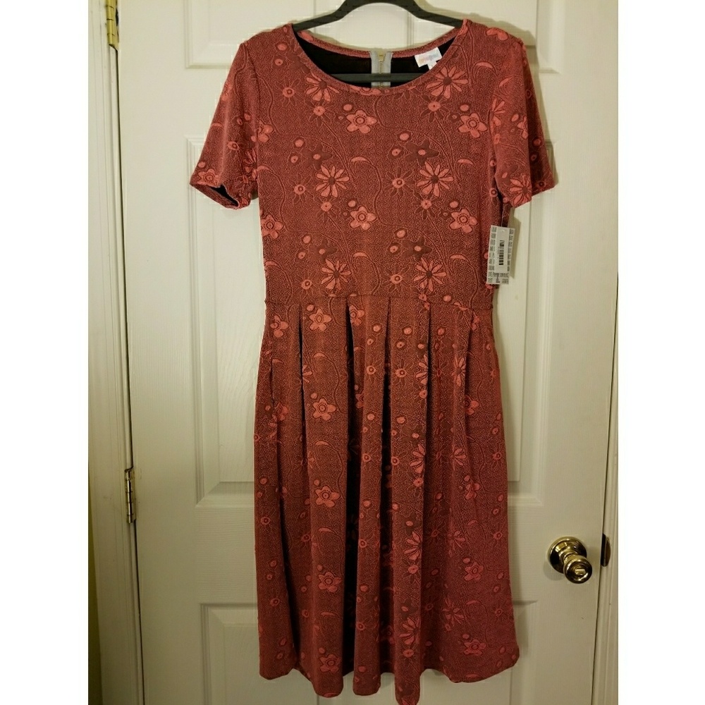 LuLaRoe Amelia - L, Pink floral print