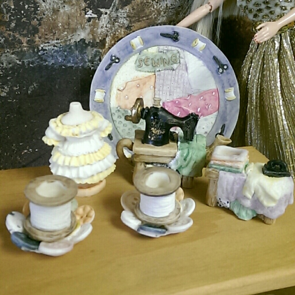 Vintage miniature tea set. Country quilt