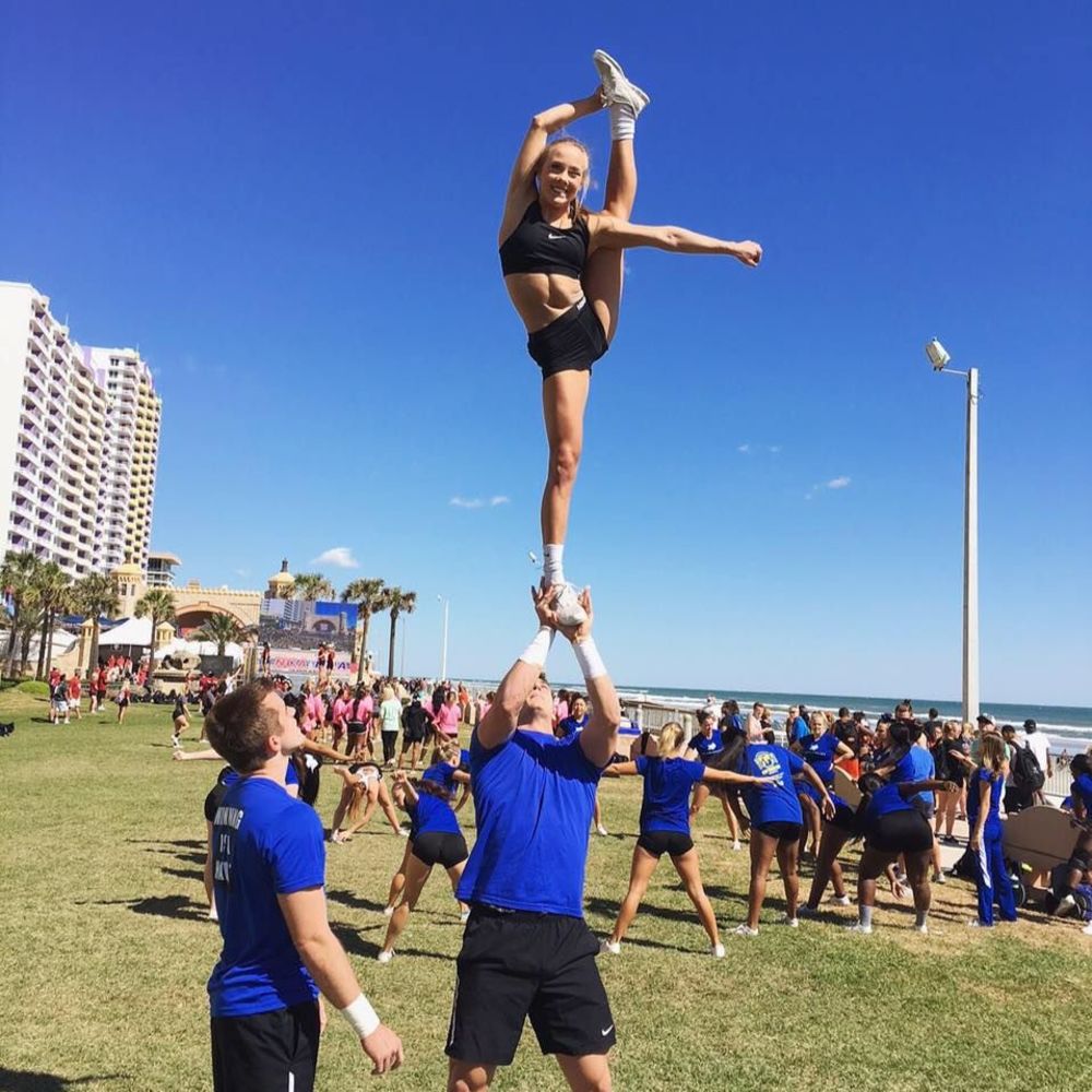 Meet your Posher, Kelsey