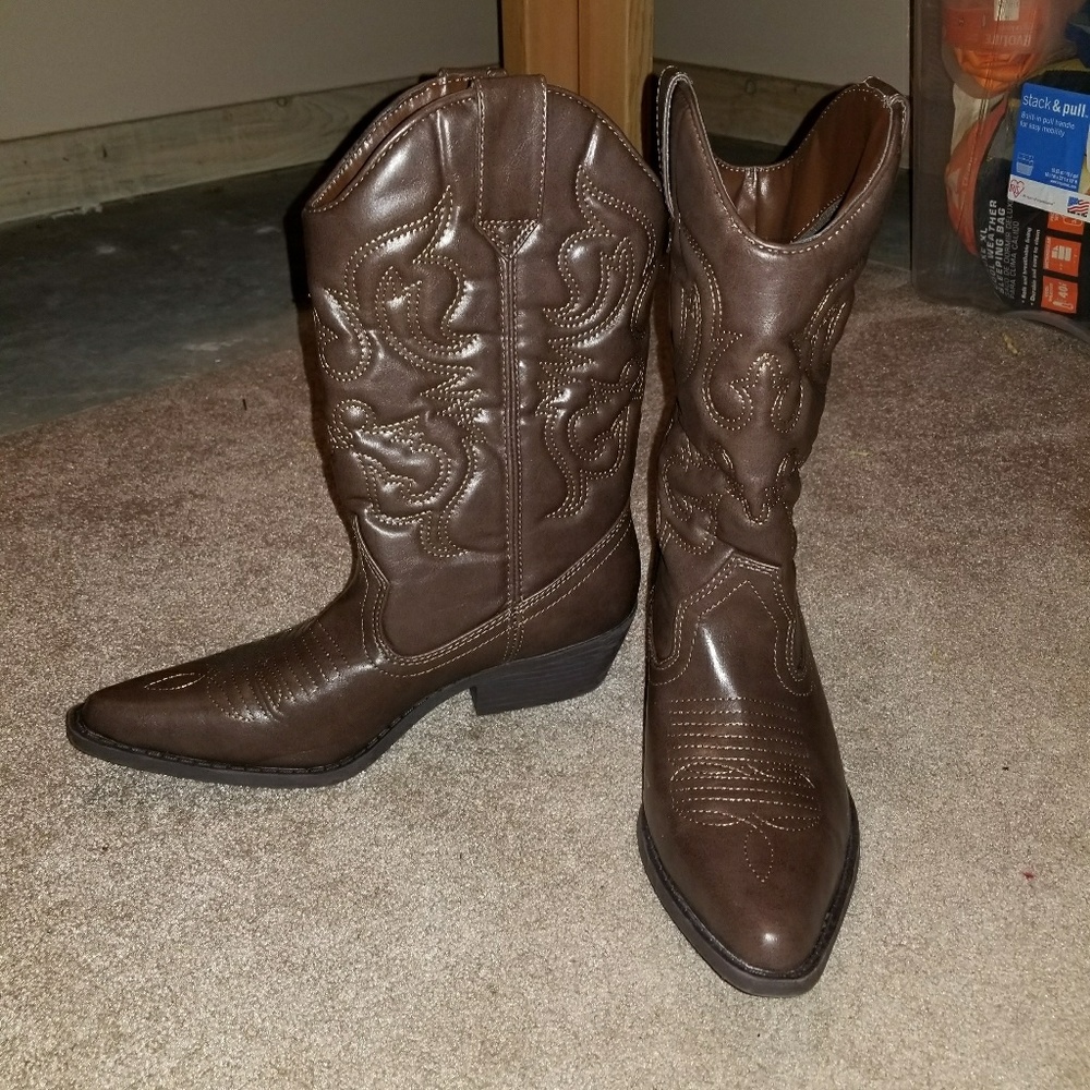 Imitation Cowboy Boots