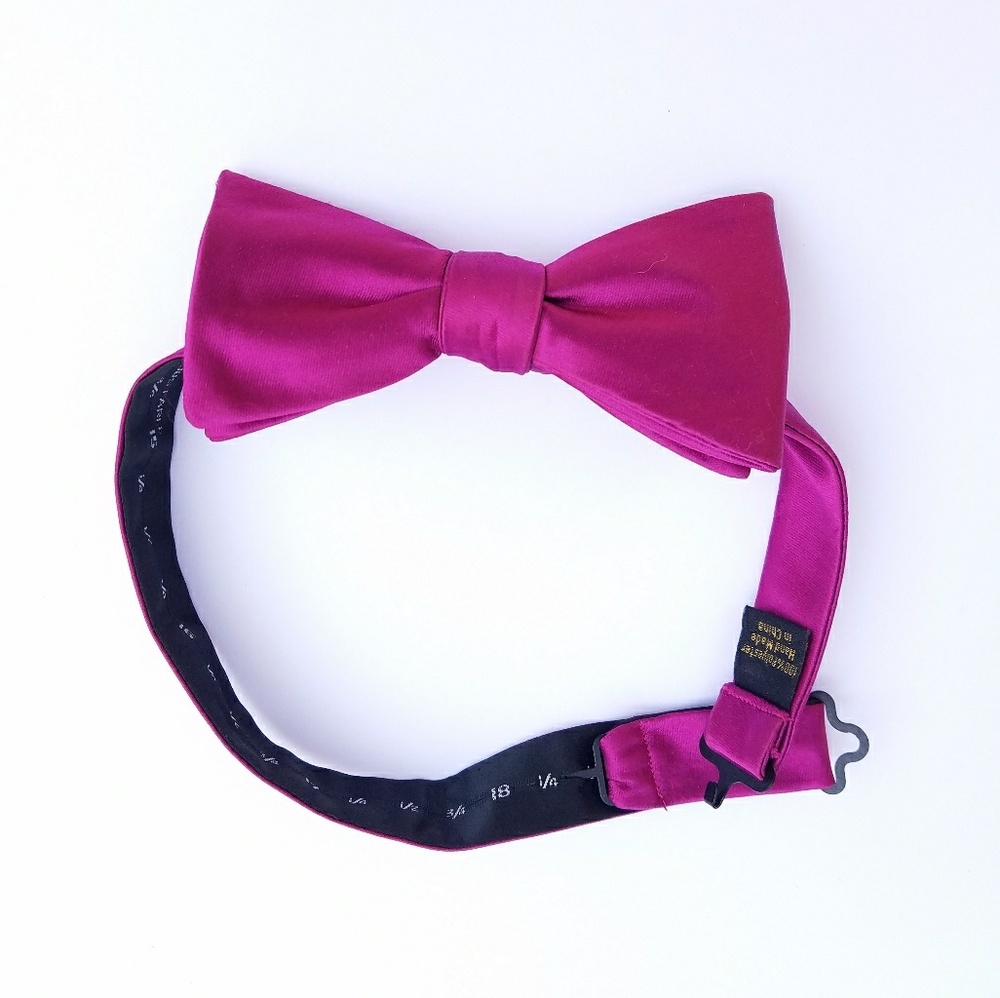 Adjustable Bowtie - Fuchsia