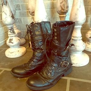GBYGUESS Moto Boots