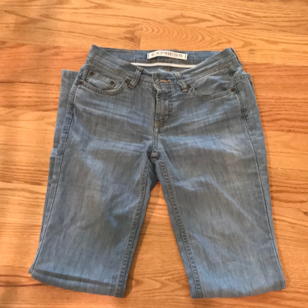 Women's light wash Express Jeans.