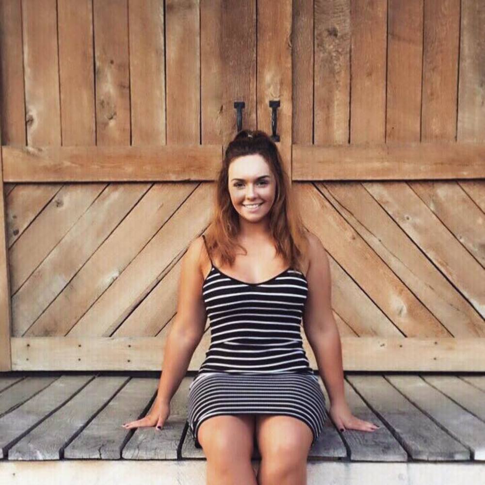 Meet your Posher, Alyssa