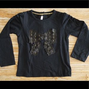 Cute Black Long Sleeves T-shirt - size 24 months.