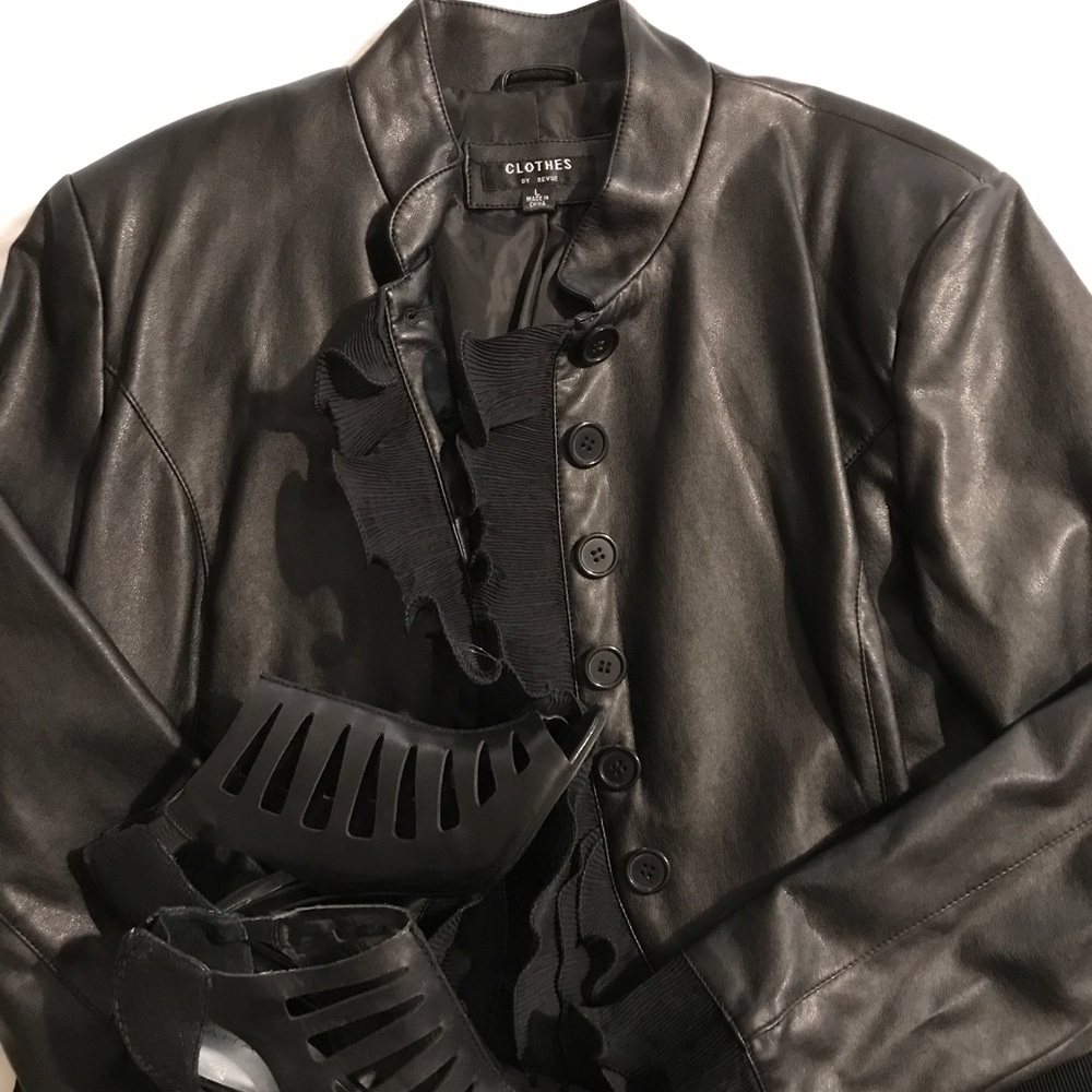 Black leather blazer/jacket