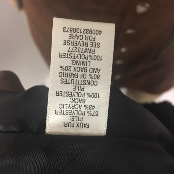 Elle Faux fur textured vest. - Picture 5 of 6