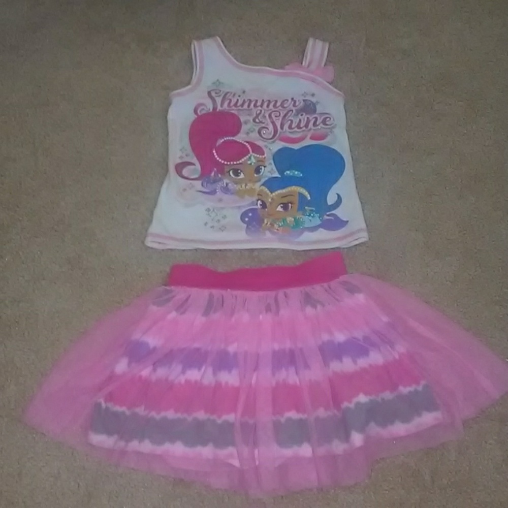 Girls Shimmer and Shine outfit!