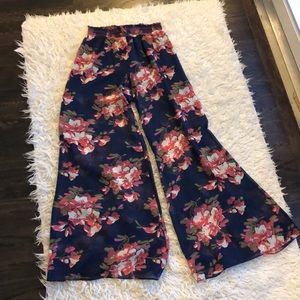 Anthropologie Floral flowy pants