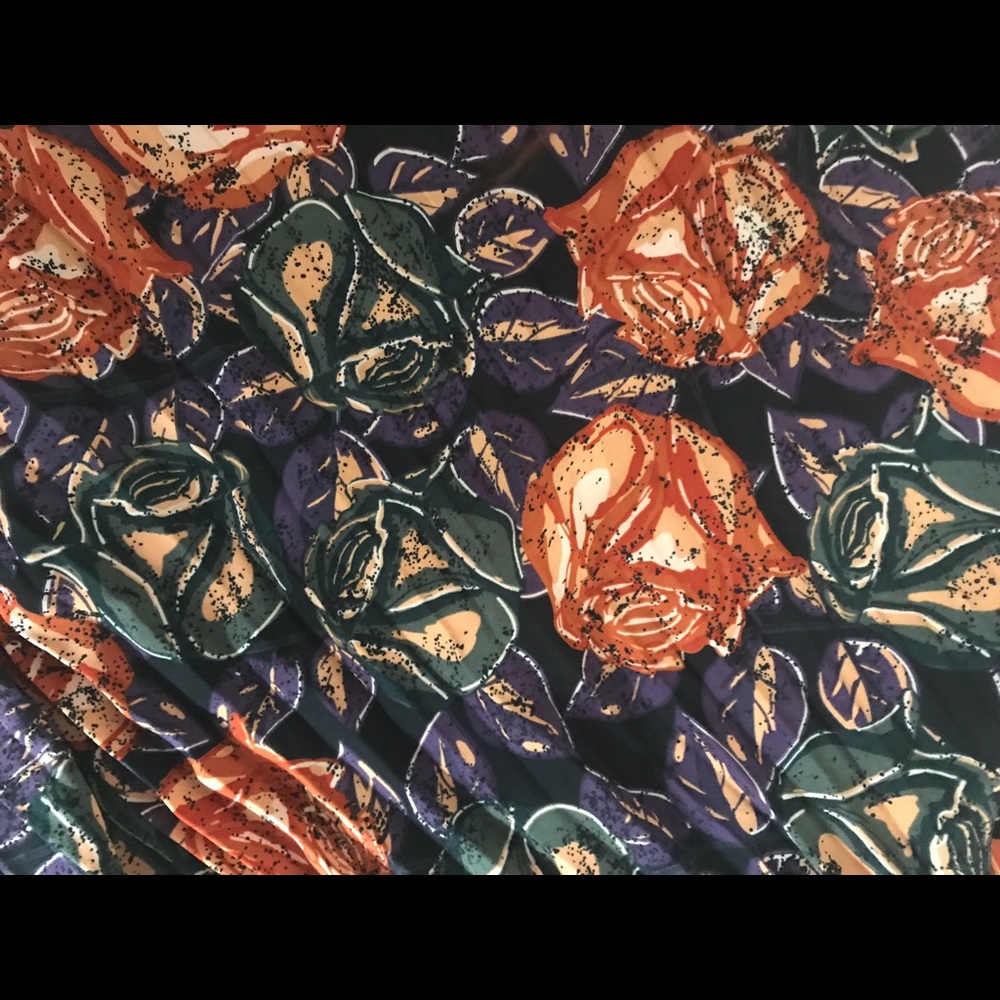 Lularoe floral Jill skirt