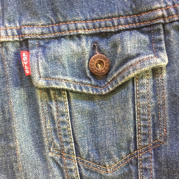 Vintage Levi’s Jean Jacket - Picture 3 of 4