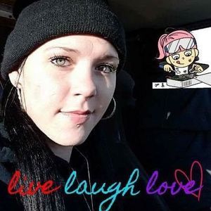 Meet your Posher, Brittney