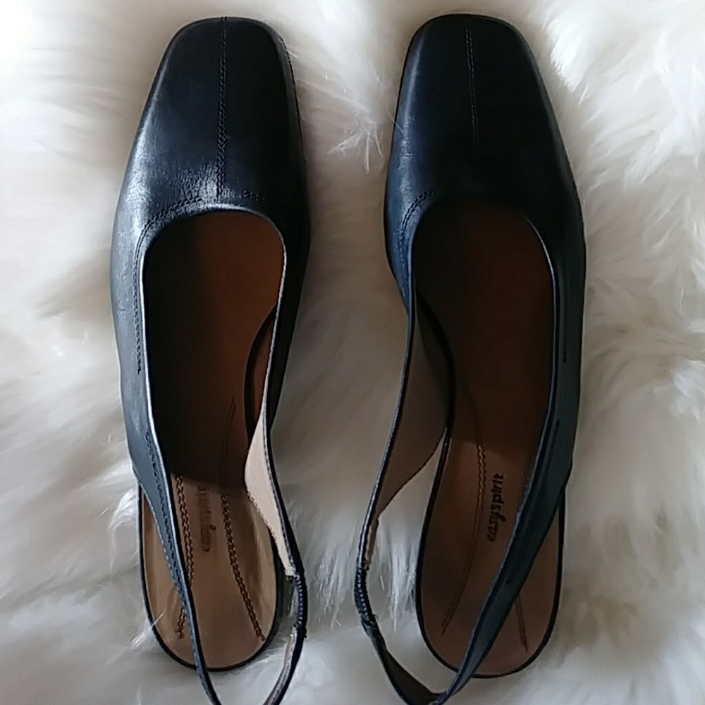Easy Spirit dress shoes