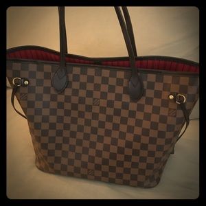 Loutish Vuitton neverfull