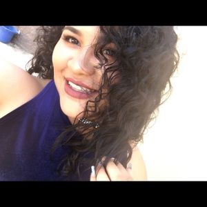 Meet your Posher, Oriana