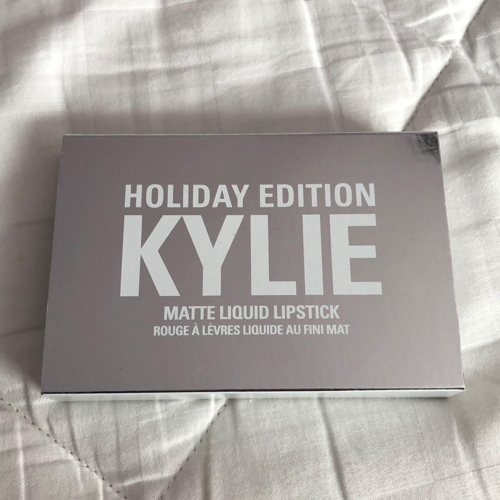 Kylie Lipstick Holiday Matte Edition