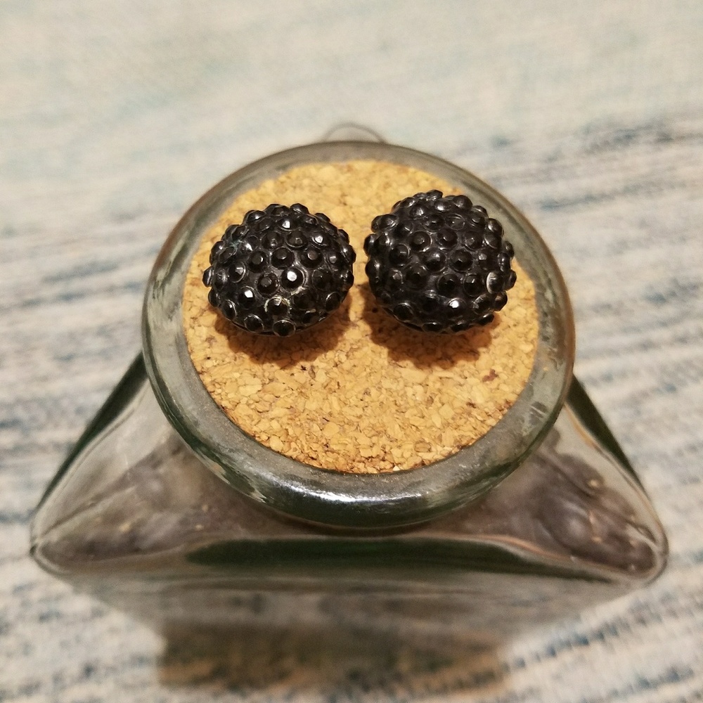 Black sparkly dome stud earrings