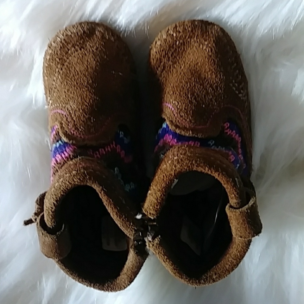 Babies Minnetonka moccasins