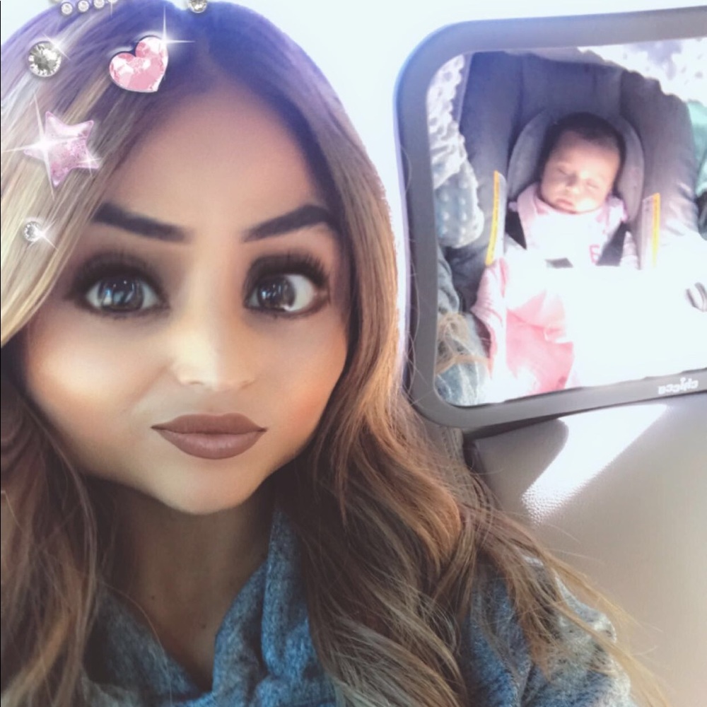 Meet your Posher, Liz