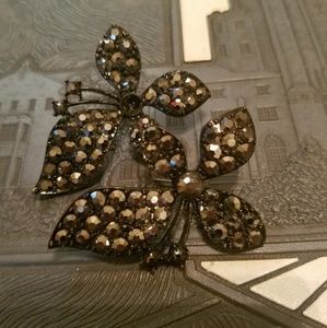 Showstopper black drop earrings