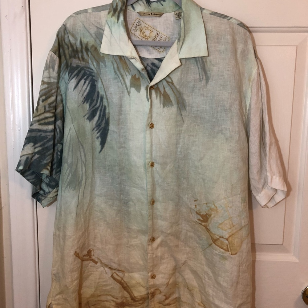 Like new Tommy Bahama shirt