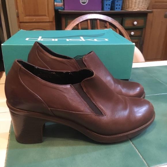 Very lightly worn Dansko heeled booties! MSRP $155 - Picture 8 of 8
