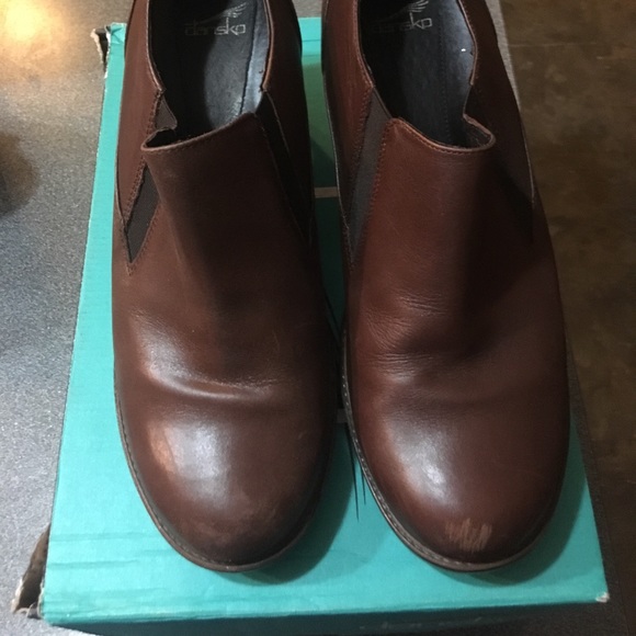 Very lightly worn Dansko heeled booties! MSRP $155 - Picture 7 of 8