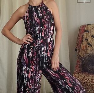 Bebe floral jumpsuit