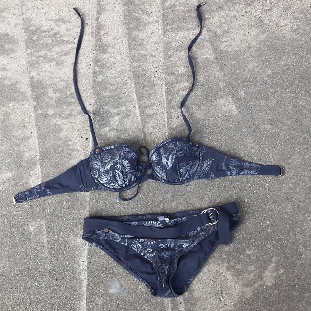 Shan Bikini