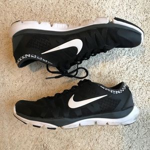 Black Nike Fitsole Running Shoes