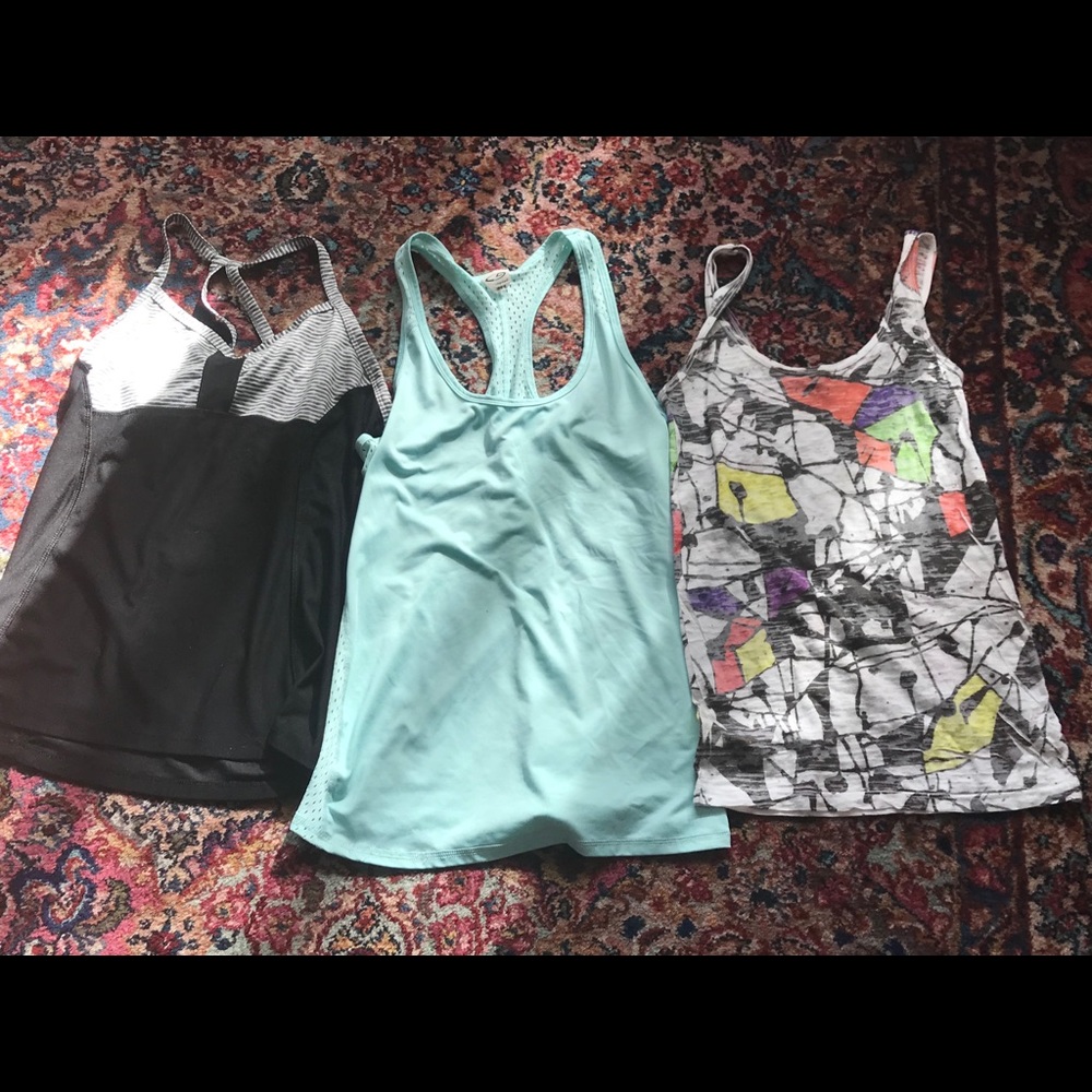 3 workout shirts; Size M
