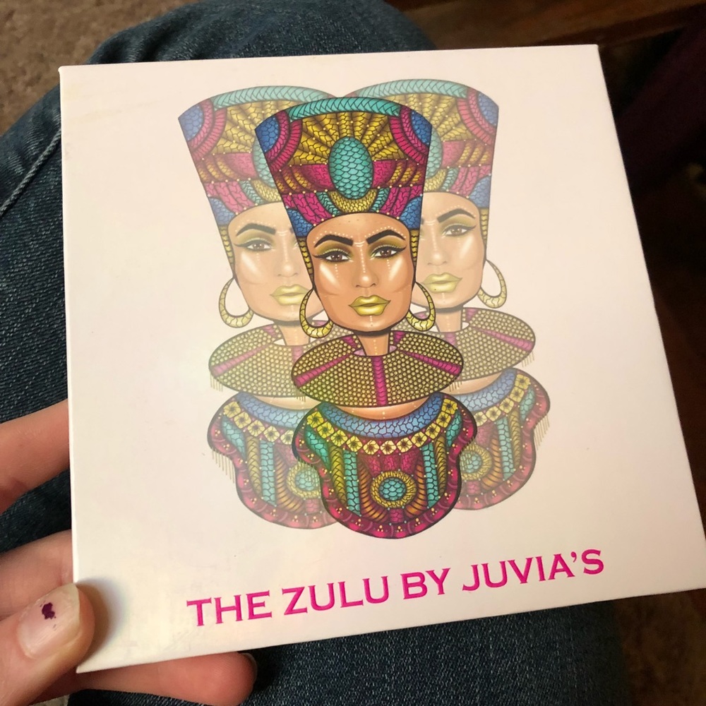 ✨ BRAND NEW Zulu Pallet from Julia’s Place