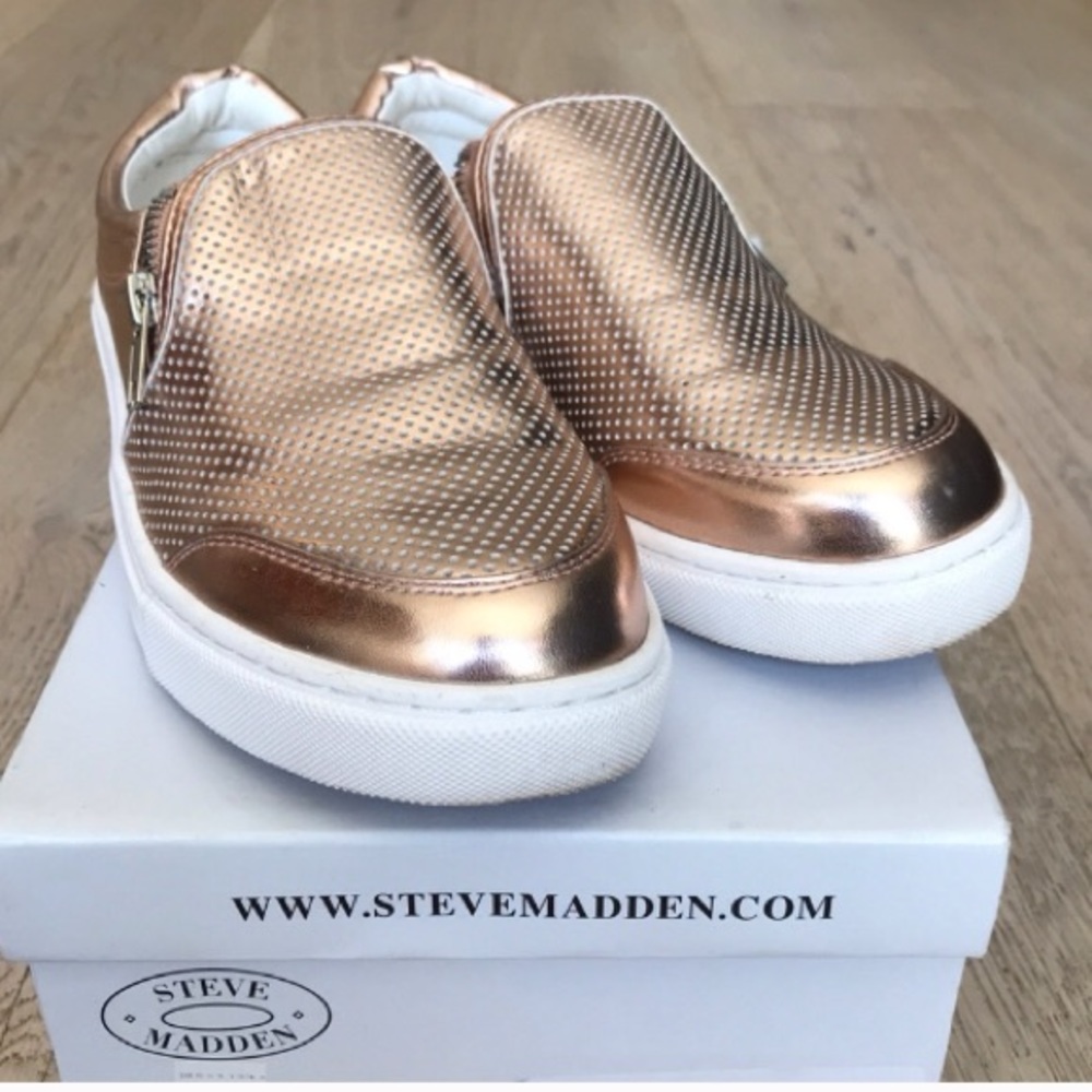 Steve Madden Slip On Shoes 8.5 Rose Gold