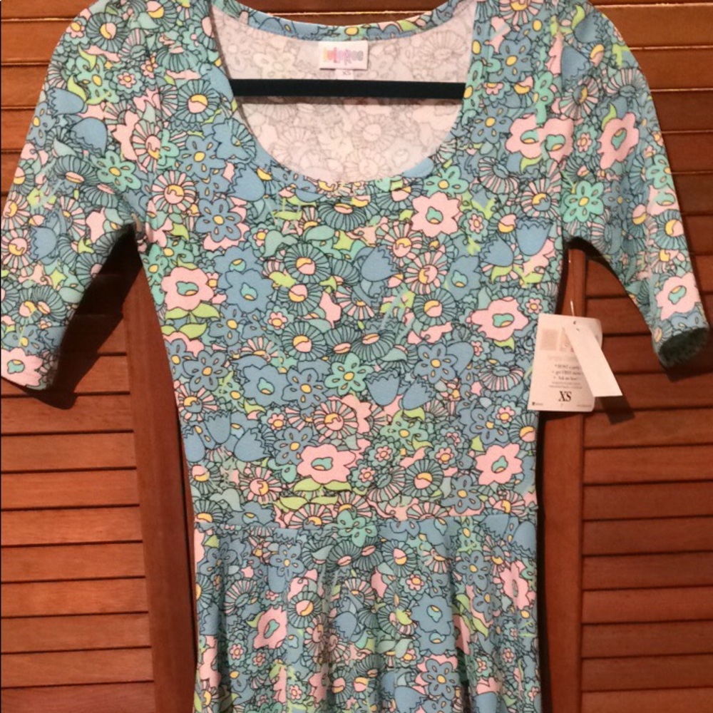LulaRoe XS Nicole BNWT