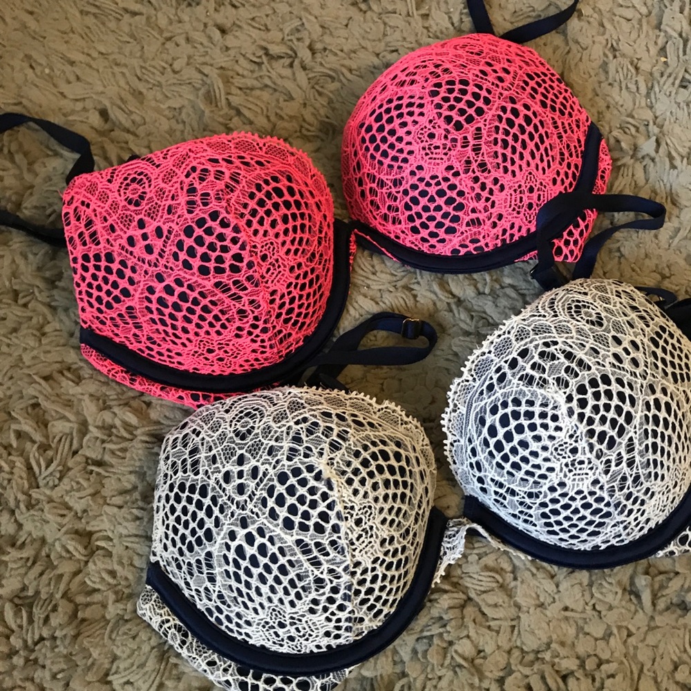 VS "very sexy" bra lot 32B