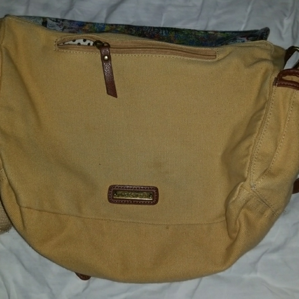 Crossbody - Picture 3 of 4