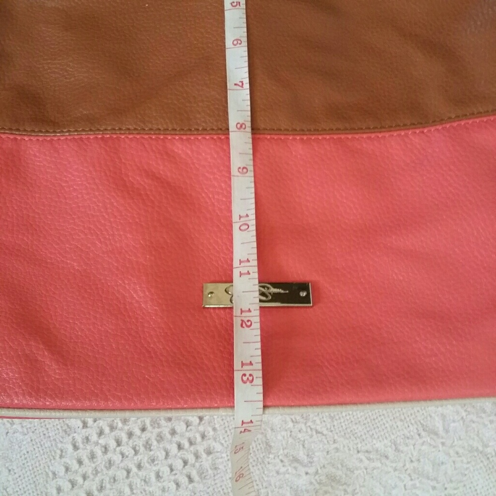 FIRM Large Jessica Simpson Satchel Tote EUC - Picture 4 of 8