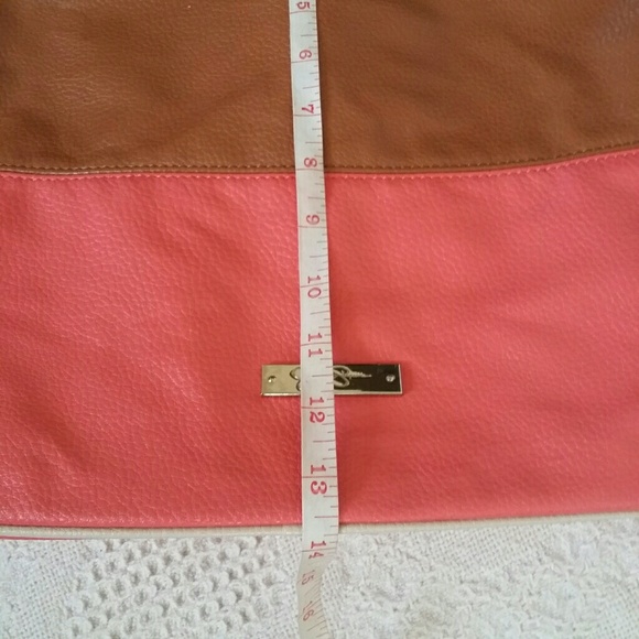 FIRM Large Jessica Simpson Satchel Tote EUC - Picture 4 of 8