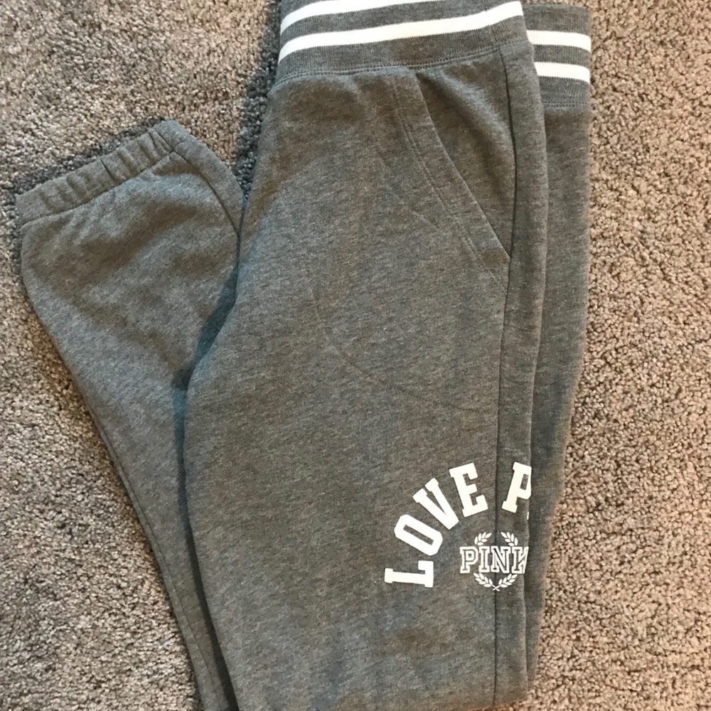 “PINK” Victoria Secret sweat pants “like new”