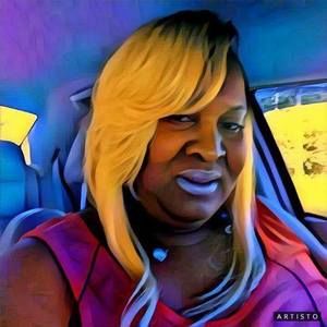 Meet your Posher, Tina